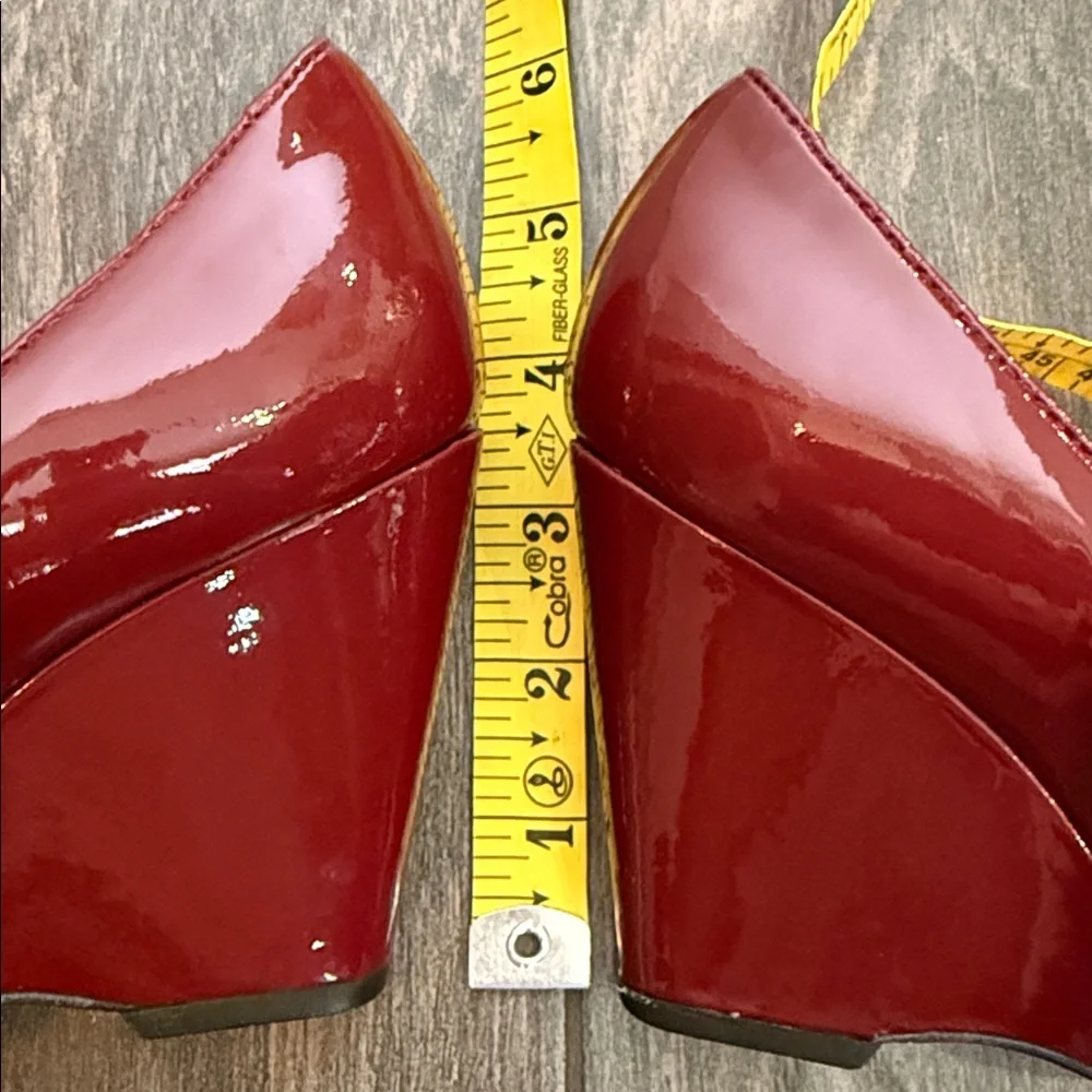 Kate Spade Burgundy Patent Round Toe Wedges 3.25” Heel Height Womens Size 6.5 M